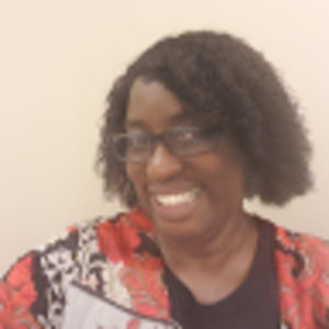 Meet your Posher, Lora